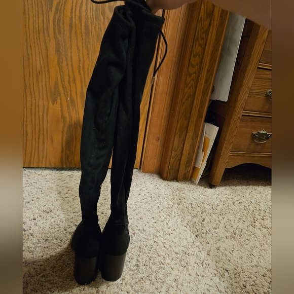 Journee Collection Paras Wide Calf Boot - Picture 3 of 3